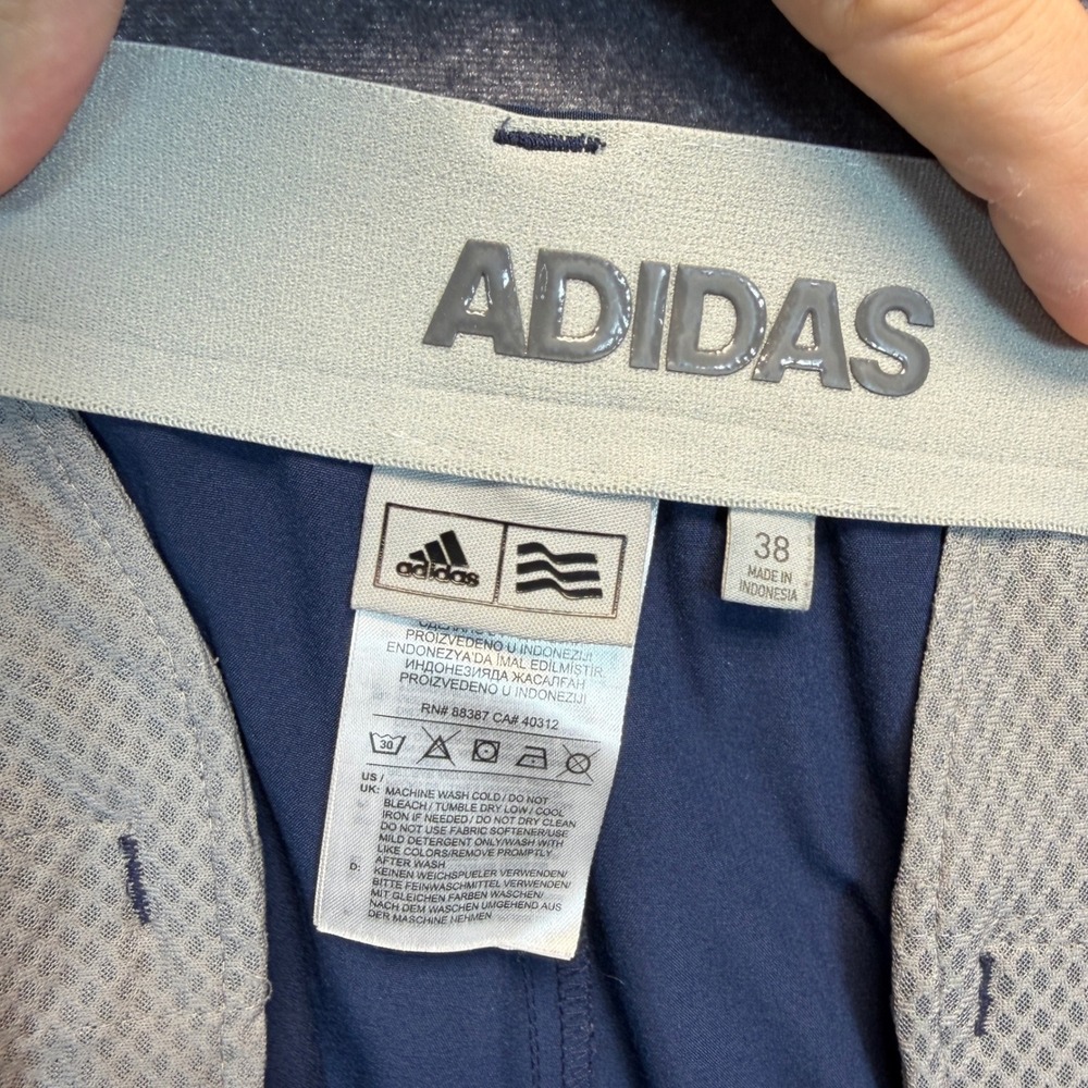 Adidas Golf Shorts Mens 38 Navy Blue Sport Performance Activewear Athleisure - Picture 3 of 8